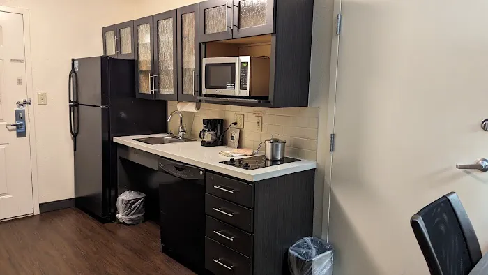 Sonesta Simply Suites Parsippany Morris Plains 4