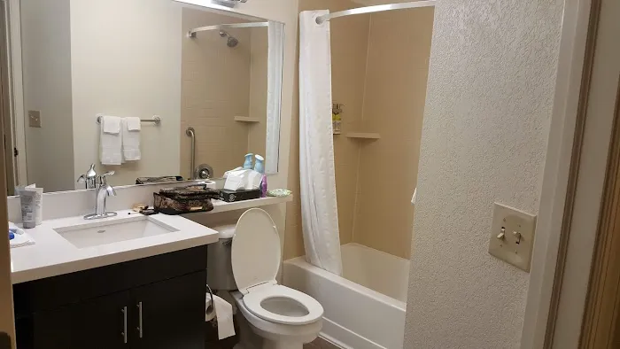 Sonesta Simply Suites Parsippany Morris Plains 4