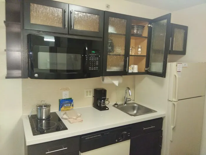 Sonesta Simply Suites Parsippany Morris Plains 4