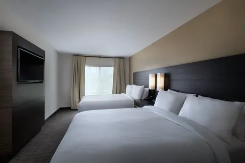Residence Inn New Brunswick Tower Center Blvd. 4