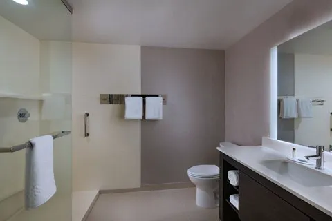 Residence Inn New Brunswick Tower Center Blvd. 4