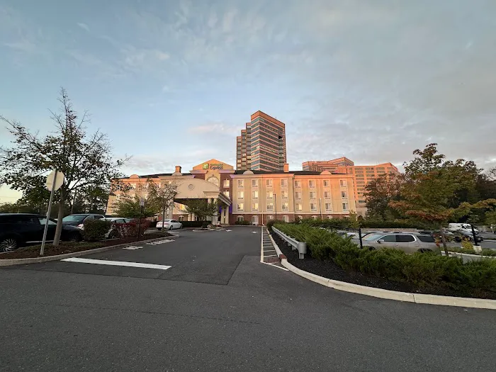 Holiday inn 4