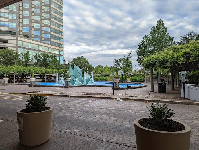 Hilton East Brunswick Hotel & Executive Meeting Center 4