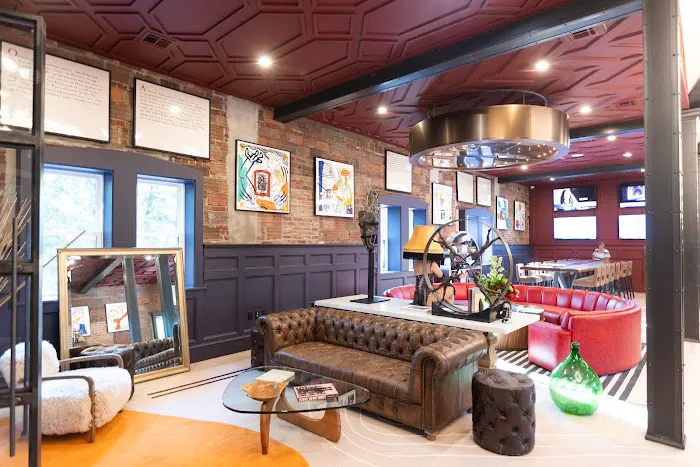 The Albion Summit Hotel 4