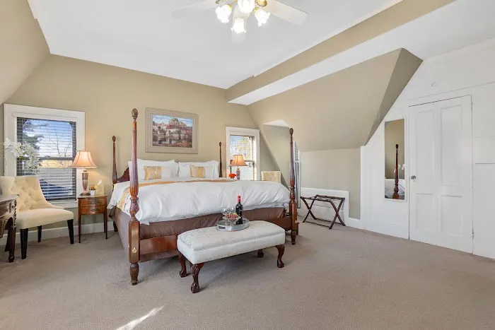 The DeBary Inn 4