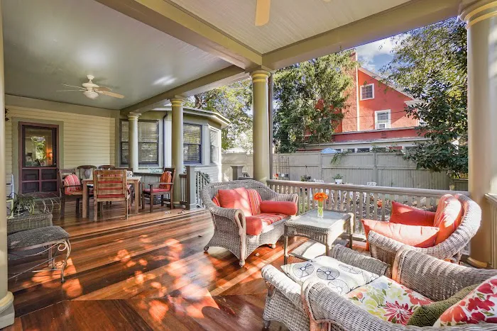 The DeBary Inn 4