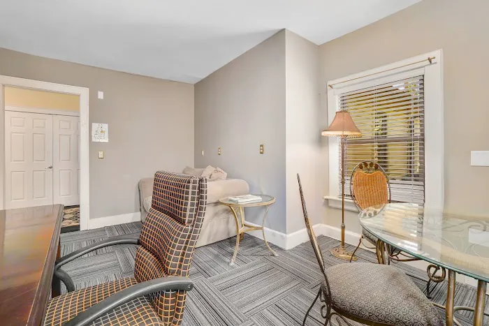 The DeBary Inn 4
