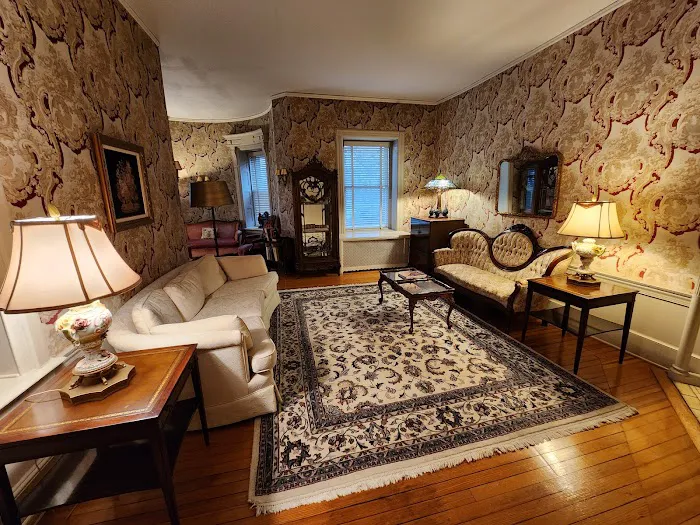 Turkey Hill Inn 4