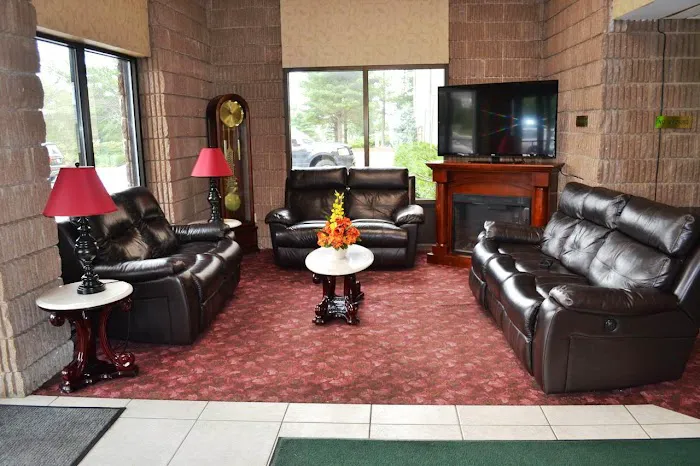 Town Inn & Suites South Plainfield NJ 4