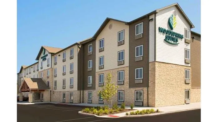 WoodSpring Suites South Plainfield 4