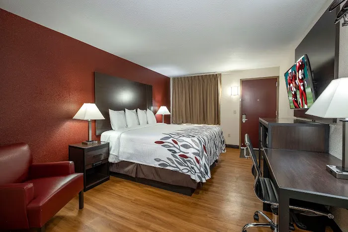 Red Roof Inn Freehold 4