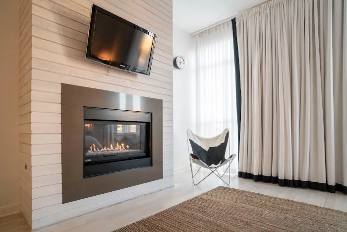 Bungalow Hotel 4