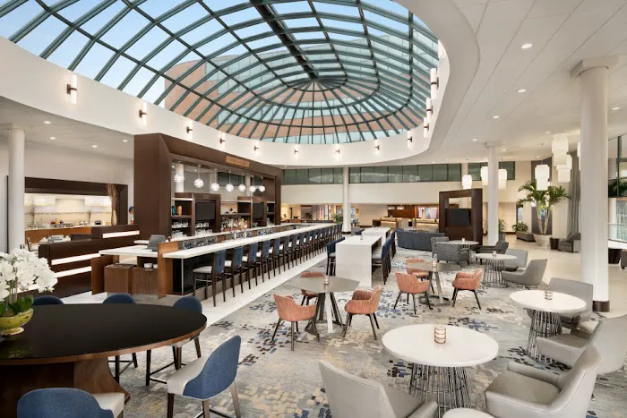 Hilton Long Island/Huntington 4