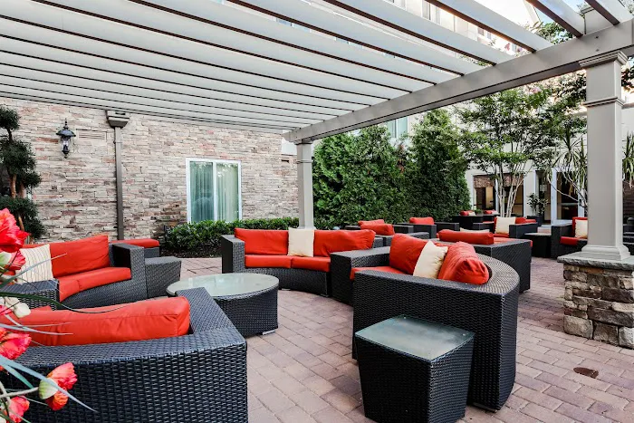 Hilton Garden Inn Melville 4