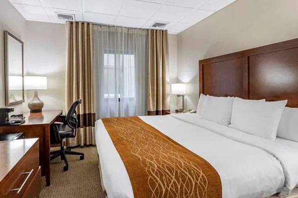 Comfort Inn Syosset-Long Island 4