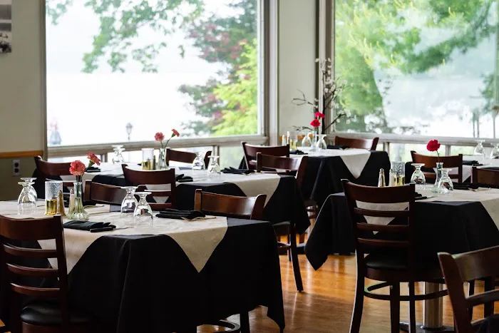 The New Continental Hotel and Restaurant 5