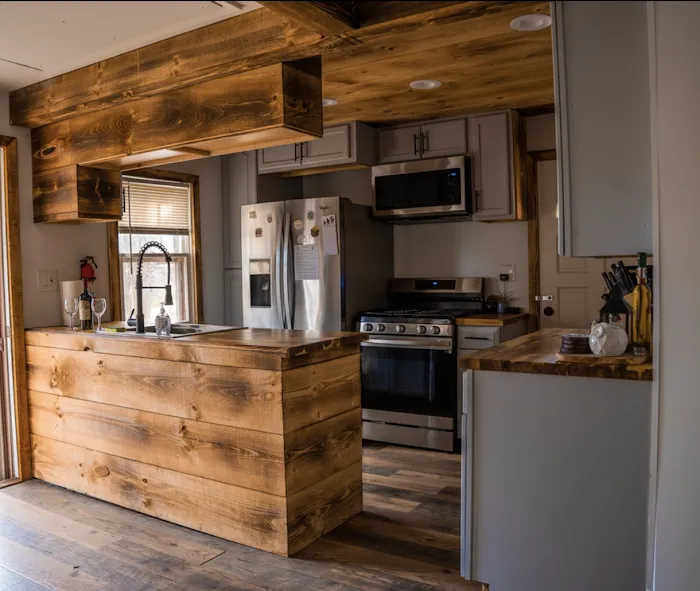 Rustic Retreat 4