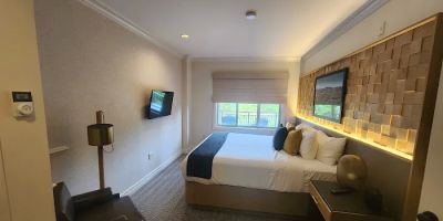 Grand Cascades Lodge