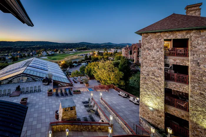 Grand Cascades Lodge 5