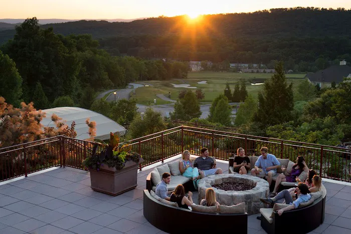 Grand Cascades Lodge 5