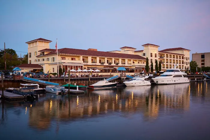 Delamar Greenwich Harbor 5
