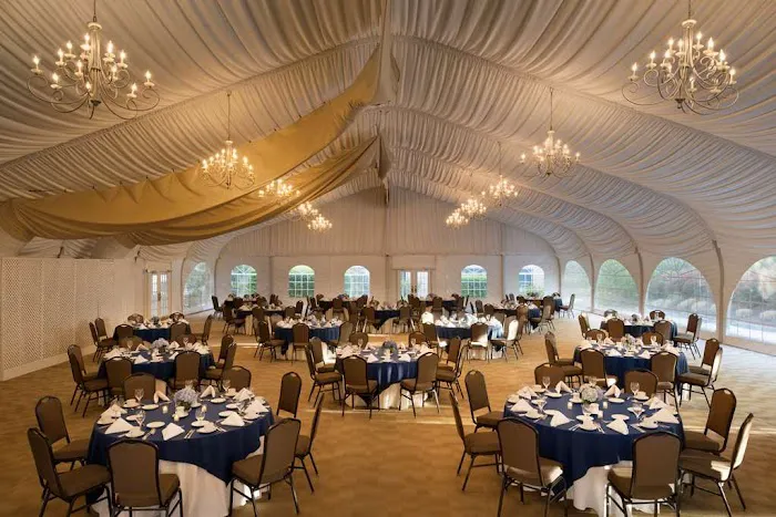 Hilton Stamford Hotel & Executive Meeting Center 5