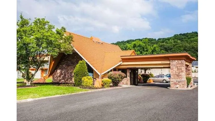 Howard Johnson by Wyndham North Plainfield 4