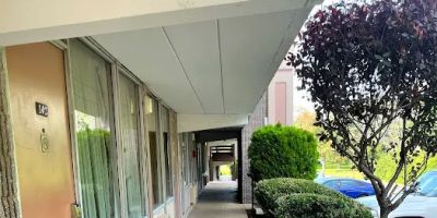 Travelers Inn