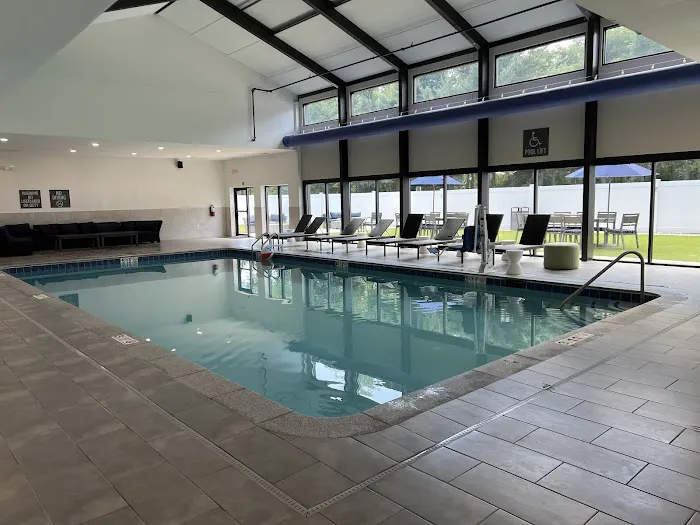DoubleTree by Hilton Monroe Township Cranbury 4