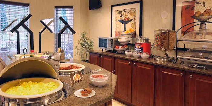 Staybridge Suites North Brunswick by IHG 4
