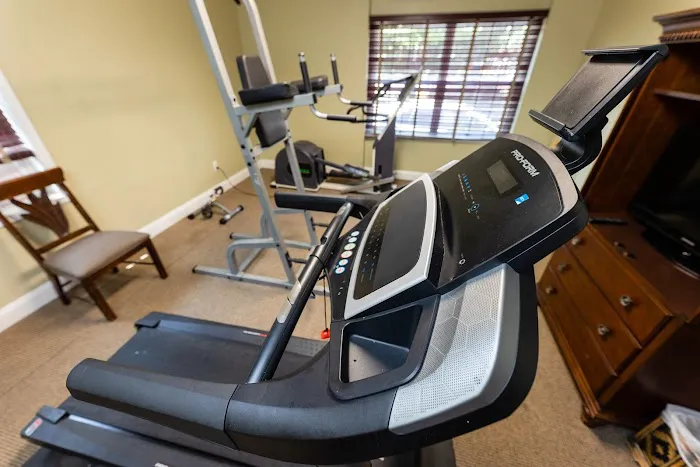 Colts Neck Inn Hotel 4