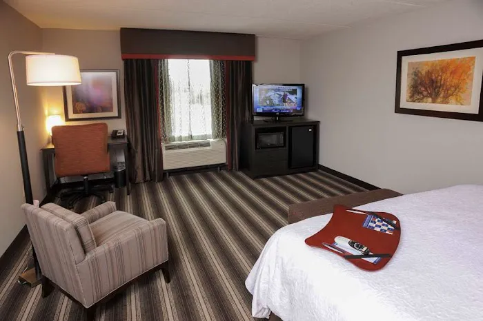 Hampton Inn Neptune/Wall 4