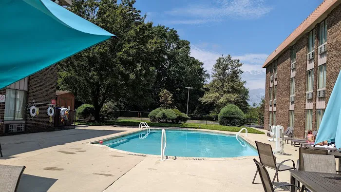 Days Inn by Wyndham East Windsor/Hightstown 4
