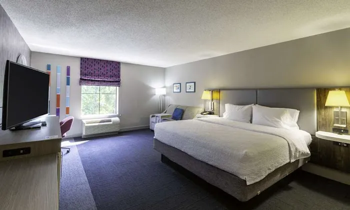 Hampton Inn East Windsor 4