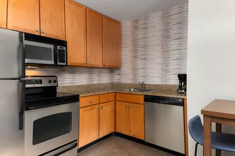 Residence Inn Neptune at Gateway Centre 4