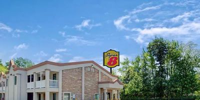 Super 8 by Wyndham Asbury Park