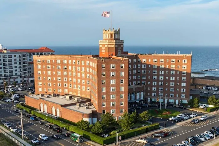 Berkeley Oceanfront Hotel 4