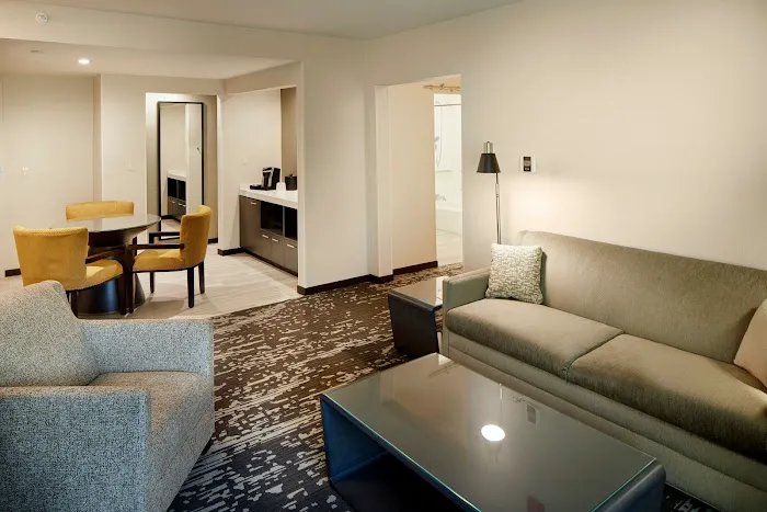Hilton Garden Inn Roslyn 4