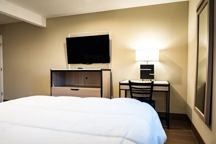 Whitman Motor Lodge 4