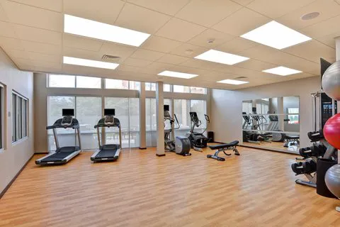 Courtyard by Marriott Long Island Islip/Courthouse Complex 4