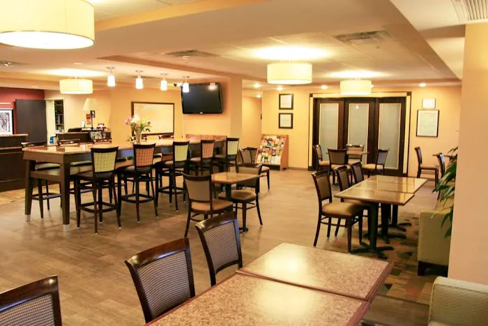 Hampton Inn Long Island/Commack 4