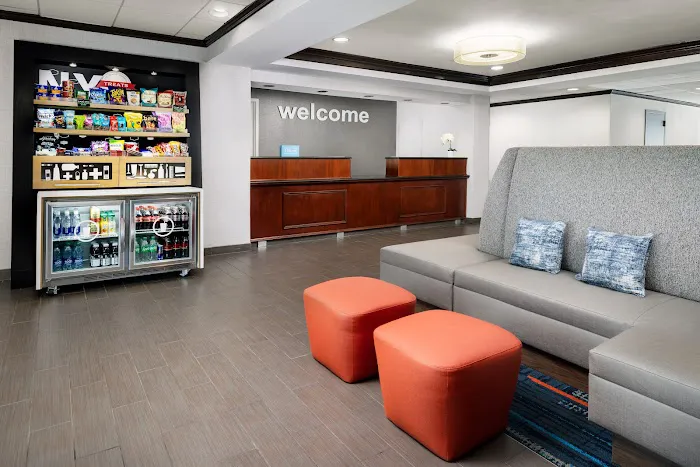Hampton Inn Long Island/Islandia 4