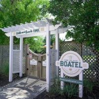 Fire Island Boatel Kismet ico