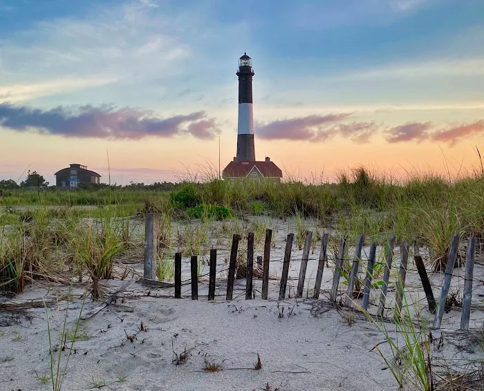 Fire Island Boatel Kismet 5