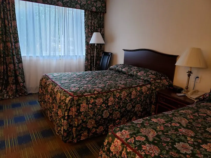 East Norwich Inn 4