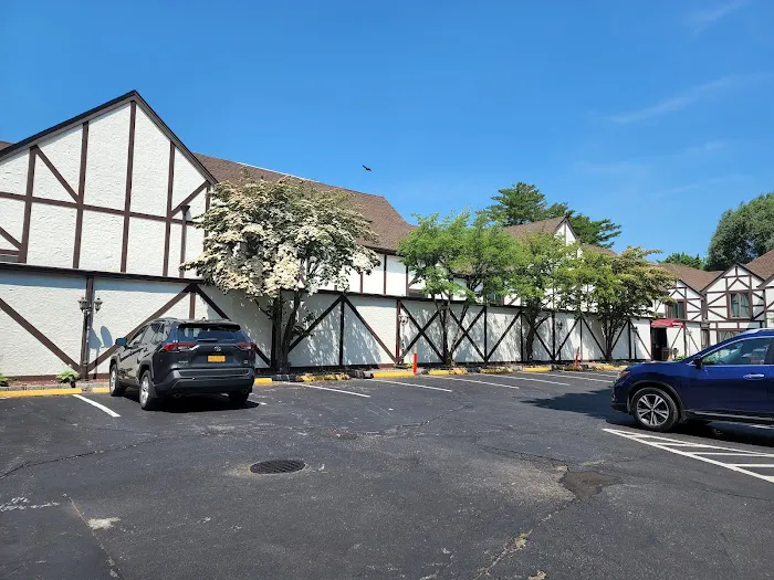 East Norwich Inn 4