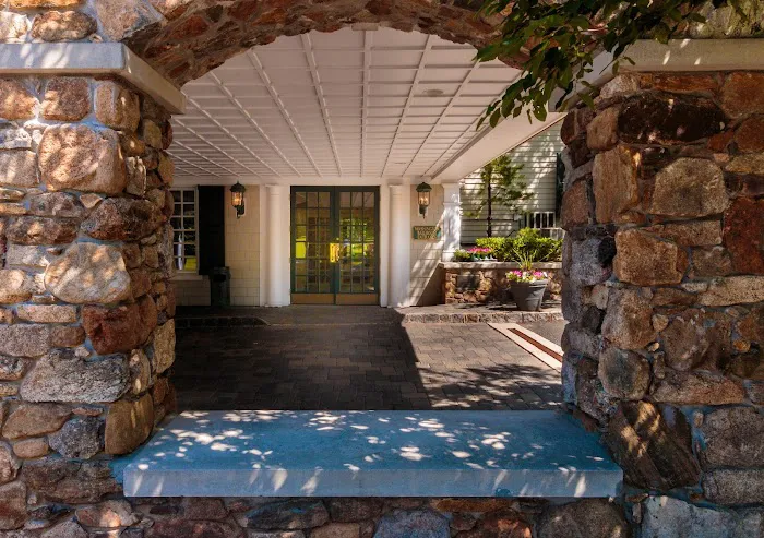 Olde Mill Inn 5