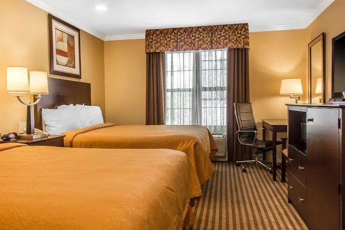 Quality Inn near Mountain Creek 4