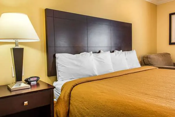 Quality Inn near Mountain Creek 4