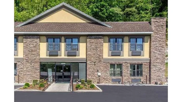 Quality Inn near Mountain Creek 4